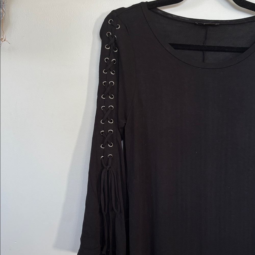 Express Black Lace-Up Sleeve Dress - Picture 2 of 5